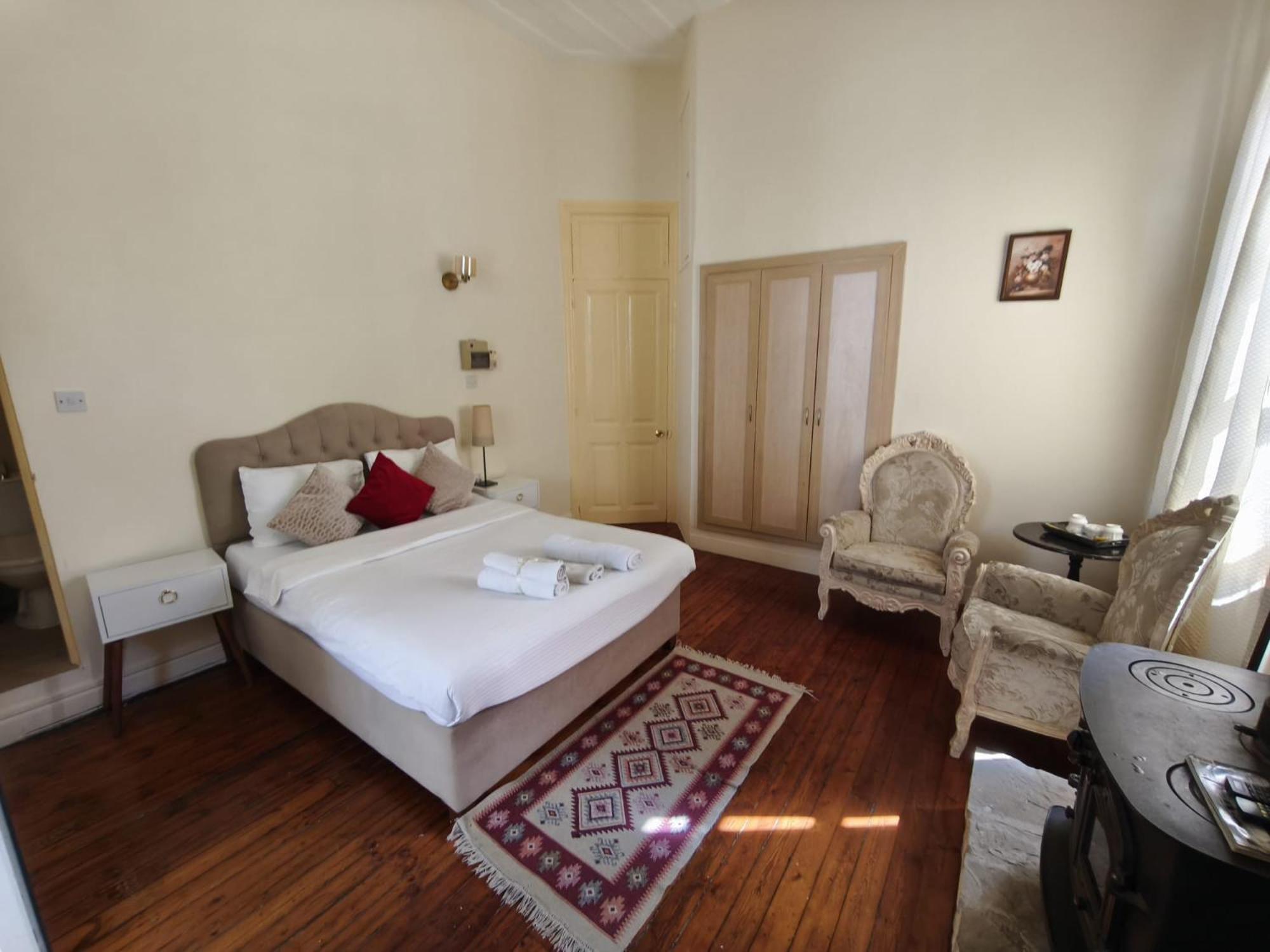 Deniz Konak Boutique Hotel Kyrenia  Phòng bức ảnh